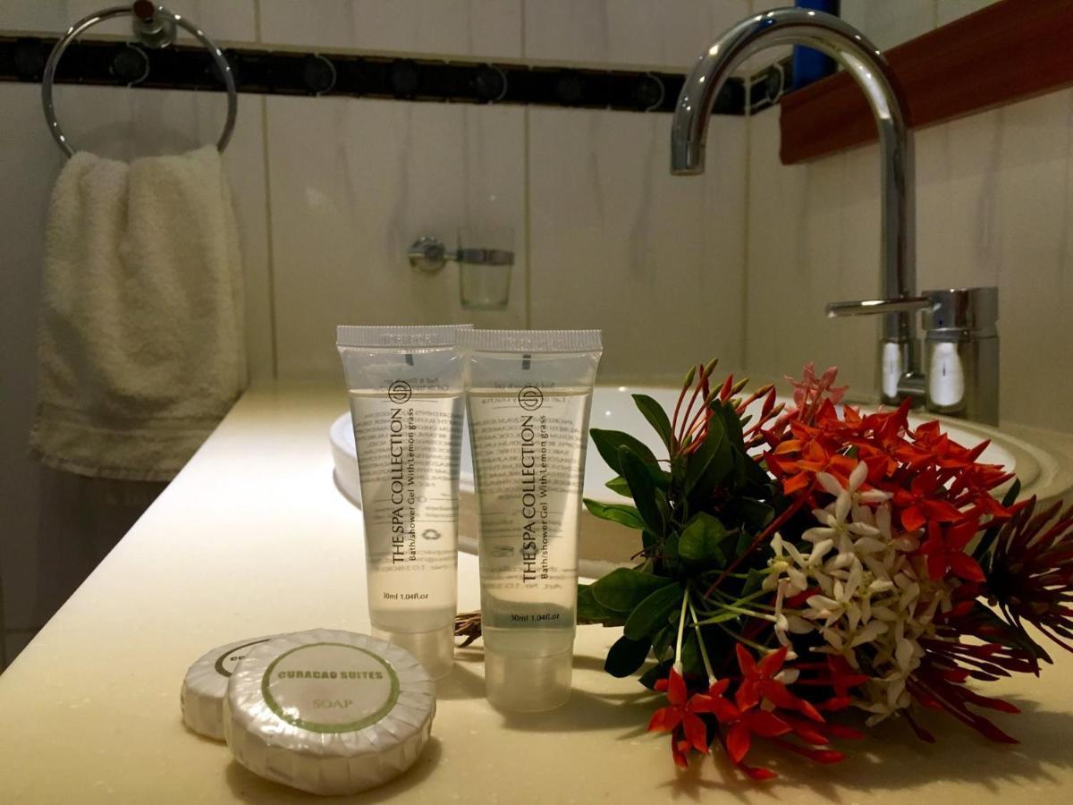 Curacao Suites Hotel 빌렘스타트 외부 사진